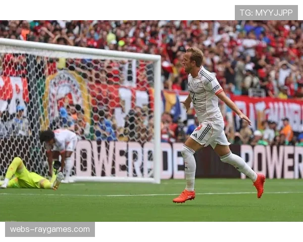 拜仁4-0客胜海登海姆创半程进球纪录，凯恩补时破门锁定胜局