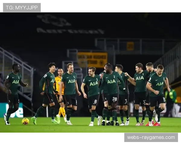 “聚焦：狼队队长基尔曼，三月份已贡献35次解围冠绝联赛”