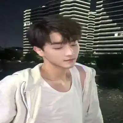 张艳